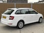 Skoda Fabia Combi 1.0 TSI Ambition Navigatiesysteem | Apple CarPlay/Android Auto Smartlink | Multifunctioneel stuurwiel | Cruise control | Airconditioning | DAB ontvangst | Parkeersensoren achter