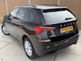 Skoda Kamiq 1.0 TSI Business Edition Panoramadak | Half leer/alcantara | Stoelverwarming | Cruise & climate control | Sport grill zwart | Extra getint glas | Elektrisch verstelbare bestuurdersstoel | Keyless | Pakeersensoren voor en achter