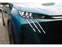 Peugeot e-5008 LAUNCH EDITION GT 325PK Dual Motor 73 kWh | PANORAMA SCHUIF / KANTELDAK | LEDEREN BEKLEDING NAPPA | ELEKTRISCH VERSTELBARE VOOR STOELEN, MET GEHEUGENFUNCTIE OP BESTUURDERSSTOEL | STOEL VERWARMING | STOEL MASAGE | ACHTERBANK VERWARMING | STUUR VERWARMING | WARMTE POMP | ALARM SYSTEEM | DRAADLOOS APPLE CARPLAY / ANDROID AUTO | DRAADLOZE TELEFOONLADER | VISIOPARK 360° HD CAMERA'S | DRIVE ASSIST 2.0 SEMI-AUTONOOMRIJDEN | SFEER VERLICHTING | DRAADLOZE TELEFOONLADER | ADAPTIVE CRUISE CONTROL | DODEHOEK DETECTIE | 7-PERSOONS |