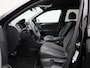 Volkswagen Tiguan 1.4 TSI eHybrid R-Line Business+ 245 PK| Dealer Onderhouden | Trekhaak | Navigatie | LED Matrix | Stoelverwarming | Stuurwielverwarming | Dodehoek Detectie | Achterklep Elektrisch