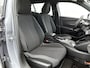 Peugeot e-2008 EV Active 50 kWh | Automaat | Parkeersensoren | Steunhaak | Apple carplay | Android auto | Climate control | Cruise control |