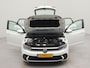 Volkswagen Polo 1.0 TSI Life Business | Apple Carplay | Navigatie | Parkeersensoren voor en achter | Voorstoelen verwarmd | Cruise control | Connected services |