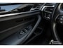 BMW 5-Serie 520i High Executive Sportline, comfort stoelen, schuifdak, head-up, camera, adaptieve cruise