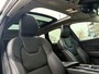 Volvo XC60 2.0 T8 Plug-in hybrid AWD Ultimate Dark 455pk luchtvering / Massage Stoelen / Trekhaak