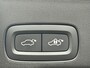 Volvo XC60 2.0 T8 Plug-in hybrid AWD Ultimate Dark 455pk luchtvering / Massage Stoelen / Trekhaak