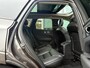 Volvo XC60 2.0 T8 Plug-in hybrid AWD Ultimate Dark 455pk luchtvering / Massage Stoelen / Trekhaak