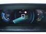 Peugeot e-208 EV GT Pack 50 kWh | Incl. 12 maanden garantie | SOH 90% | Adaptieve cruise control | Apple carplay/Android auto | Stoelverwarming | Parkeercamera | DAB radio | Climate control | Navigatie |