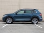 Volkswagen Tiguan 1.4 TSI eHybrid R-Line 245 pk DSG | LED Matrix | Stoelverwarming | Keyless | Elektr. Achterklep | Navigatie | Side Assist | Camera | App-Connect