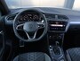 Volkswagen Tiguan 1.4 TSI eHybrid R-Line 245 pk DSG | LED Matrix | Stoelverwarming | Keyless | Elektr. Achterklep | Navigatie | Side Assist | Camera | App-Connect