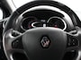 Renault Clio Estate 0.9 TCe Limited Airco Cruise Control Navigatie Lichtmetalen velgen Extra Getint glas APK t/m 02-03-2027 Handel/Export