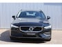 Volvo V60 B3 Automaat Momentum Advantage | Cruise Control | Achteruitrijcamera | Apple Carplay | Android Auto | Standkachel | DAB+ Radio