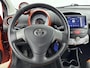 Toyota Aygo 1.0 VVT-i Dynamic Orange | All season | L.M. Velgen | Airco | Getint glas |