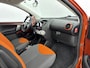 Toyota Aygo 1.0 VVT-i Dynamic Orange | All season | L.M. Velgen | Airco | Getint glas |