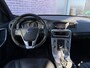 Volvo V60 1.5 T2 Polar+ Dynamic | Trekhaak | Leer | Stoelverwarming | Actieve Bochtverlichting | PDC | Cruise Control | Navi | Volledig Dealeronderhouden |