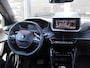 Peugeot 2008 1.2 Hybrid 136 Allure Camera voor en achter, Stoelverwarming, Keyless entry en Trekhaak