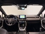 Toyota RAV4 2.5 Hybrid AWD Bi-Tone | Trekgewicht 1.650 kg | Schuif-kanteldak | Apple Carplay |