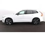 Volvo XC60 T6 Recharge AWD Plus Dark - Panorama/schuifdak - IntelliSafe Assist & Surround  - 360º Camera - Harman/Kardon audio - Verwarmde voorstoelen, stuur & achterbank - Parkeersensoren voor & achter - Elektr. bedienb. voorstoelen met geheugen - Head up display - Draadloze tel. lader - Extra getint glas - 19' LMV