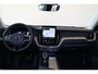 Volvo XC60 T6 Recharge AWD Plus Dark - Panorama/schuifdak - IntelliSafe Assist & Surround  - 360º Camera - Harman/Kardon audio - Verwarmde voorstoelen, stuur & achterbank - Parkeersensoren voor & achter - Elektr. bedienb. voorstoelen met geheugen - Head up display - Draadloze tel. lader - Extra getint glas - 19' LMV