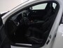 Volvo V60 2.0 T8 Recharge AWD R-Design | Adaptieve Cruise Control | Parkeercamera | Stoel-/Stuurverwarming | Dodehoek Detectie | 19" Lichhtmetalen Velgen | Apple CarPlay & Android Auto |