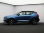 Volvo XC40 T5 262PK Recharge R-Design / Panoramisch Dak / Trekhaak / 360gr Camera / BLIS / Harman Kardon /