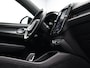 Volvo XC40 T5 262PK Recharge R-Design / Panoramisch Dak / Trekhaak / 360gr Camera / BLIS / Harman Kardon /