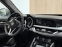 Alfa Romeo Stelvio 2.0 T AWD B-Tech - 20 INCH - PANO - SPORTSTOELEN - H&K