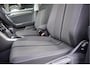 Volkswagen T-Roc 1.5 TSI 150PK! Automaat Style Business BJ2020 Lmv 16" | Led | Pdc | Trekhaak afneembaar | Elek. achterklep | Achteruitrijcamera | App-Connect | Navi | Climate control | Cruise control | Getint glas