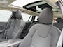 Volvo V60 2.0 B3 Business Pro | Adaptieve Cruise Control | Panoramadak | Trekhaak | Parkeercamera | Apple CarPlay & Android Auto | Dodehoek Detectie |