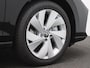 Volkswagen Golf 1.5 eHybrid Life Edition 204PK DSG Trekhaak, Memorystoel, Ergo Active Stoelen, 17" LM Velgen, Keyless, Side Assist, Stoel-Stuurverwarming, Navi via Apple Carplay/Android Auto