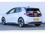 Volkswagen ID.3 204pk First 58 kWh | Achteruitrijcamera | Adaptive Cruise | Voorstoel Verwarming