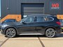 BMW X1 XDrive20i Centennial High Executive Cruise Clima HUD LED Stoelverwarming volledig onderhouden.