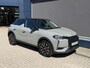 DS 3 1.2 Turbo 100 PK Performance Line DS3 | Facelift | Hoge Zitpositie | Navigatie via Telefoon | Parkeersensoren | Full LED Koplampen | Alcantara Bekleding | Zwart Dak | 17 inch Lichtmetalen Velgen | DAB+ Radio | Cruise Control | Digitaal Dashboard | Keyless Start |