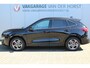 Ford Kuga 2.5-243pk PHEV ST-Line X. Trekgewicht 2.100kg ! Nieuw model ! Van €. 54.937,- voor €. 43.735,- ! Trekgewicht van 2.100kg ! Elektr. panodak, Elektr. inklapb. trekhaak, stoel-, stuur- en voorraamverw., camera v+a, HUD, Apple carplay/Android auto, Elektr. verstelb. comfortstoelen etc.