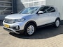 Volkswagen T-Cross 1.0 TSI Life DSG Airco Trekhaak cruise controle Digitaal display Apple carplay Navigatiesysteem Achterruitrij camera Stuurwielbediening