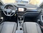 Volkswagen T-Cross 1.0 TSI Life DSG Airco Trekhaak cruise controle Digitaal display Apple carplay Navigatiesysteem Achterruitrij camera Stuurwielbediening
