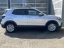 Volkswagen T-Cross 1.0 TSI Life DSG Airco Trekhaak cruise controle Digitaal display Apple carplay Navigatiesysteem Achterruitrij camera Stuurwielbediening