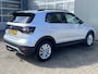 Volkswagen T-Cross 1.0 TSI Life DSG Airco Trekhaak cruise controle Digitaal display Apple carplay Navigatiesysteem Achterruitrij camera Stuurwielbediening