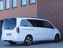 Mercedes-Benz EQV 300 L2 90kWh AMG Dubbel Cabine Luchtvering/Panoramadak/Burmester
