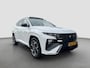 Hyundai Tucson 1.6 T-GDI PHEV 252pk N-Line Sky Business | Schuifdak | Dodehoekdetectie | Stoelverwarming | Stuurverwarming | Draadloos carplay | 19'' Velgen | Alcantara lederen bekleding | Camera | Premium audio | Adaptive cruise controle
