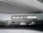 Volkswagen Golf 1.0 TSI 110pk H6 Life Business Virtual Cockpit Massagestoel Navigatie Stoel- Stuurverwarming