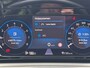 Volkswagen Golf 1.0 TSI 110pk H6 Life Business Virtual Cockpit Massagestoel Navigatie Stoel- Stuurverwarming