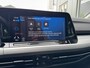 Volkswagen Golf 1.0 TSI 110pk H6 Life Business Virtual Cockpit Massagestoel Navigatie Stoel- Stuurverwarming
