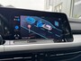 Volkswagen Golf 1.0 TSI 110pk H6 Life Business Virtual Cockpit Massagestoel Navigatie Stoel- Stuurverwarming