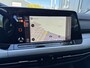 Volkswagen Golf 1.0 TSI 110pk H6 Life Business Virtual Cockpit Massagestoel Navigatie Stoel- Stuurverwarming