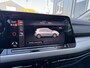 Volkswagen Golf 1.0 TSI 110pk H6 Life Business Virtual Cockpit Massagestoel Navigatie Stoel- Stuurverwarming