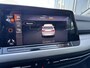Volkswagen Golf 1.0 TSI 110pk H6 Life Business Virtual Cockpit Massagestoel Navigatie Stoel- Stuurverwarming