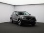 Volvo XC40 2.0 B4 Plus Dark / Trekhaak / Elektr. bed. stoelen / Harman Kardon / Stoel+stuur+achterbankverwarming
