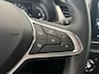 Renault Captur 1.3 TCe 140 EDC Techno | Trekhaak | Navigatie | Climate Control | Cruise Control | Lichtmetalen velgen 17" | Apple Carplay/Android Auto | Parkeersensoren voor, achter en achteruitrijcamera