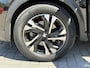 Peugeot e-2008 EV Allure Pack 50 kWh | Pack Drive | 3D Navigatie | Stoelverwarming | Adaptive Cruise | SOH 91,8%