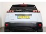 Peugeot 2008 1.2 PureTech 100 Allure | Navi | Camera | Clima | Cruise | Apple Carplay/Android Auto | Parkeersensoren V+A | 17" Lichtmetaal | Metallic |